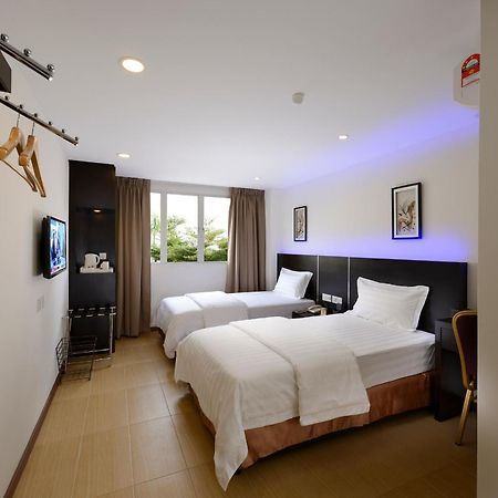 Ernes Hotel Bayu Mutiara Bukit Mertajam Zewnętrze zdjęcie