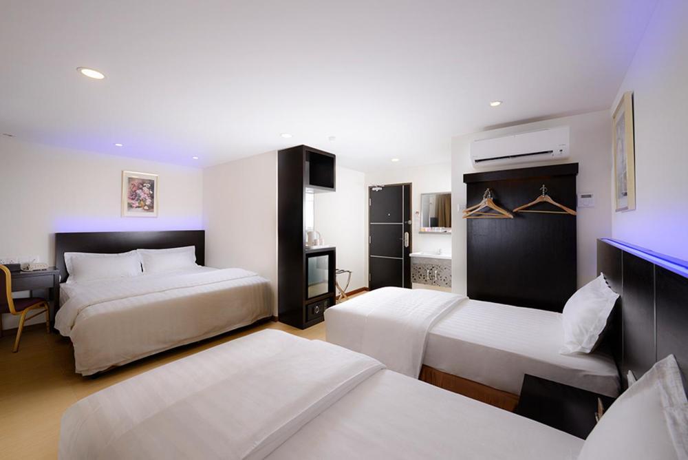 Ernes Hotel Bayu Mutiara Bukit Mertajam Zewnętrze zdjęcie